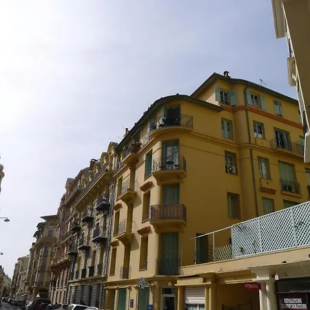 Le Musicien 2 Ap4155 By Riviera Holiday Homes *